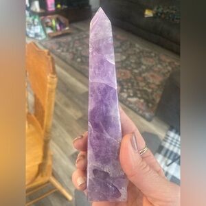 Amethyst obelisk 16 cm tower